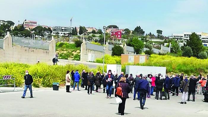 Turisti a Matera