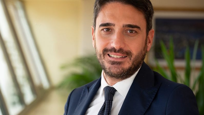 Angelo Sposato (Cgil) rientra nel Pd, Nicola Irto si candida segretario regionale