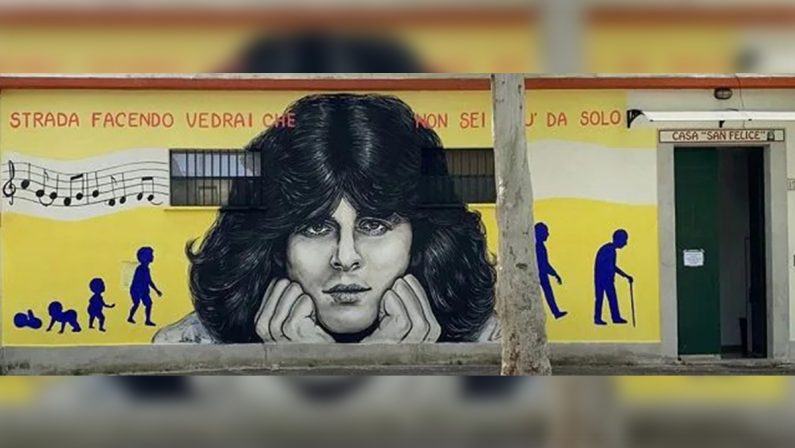 Claudio Baglioni compie 70 anni, i fan gli "regalano" un murales nel quartiere Centocelle a Roma