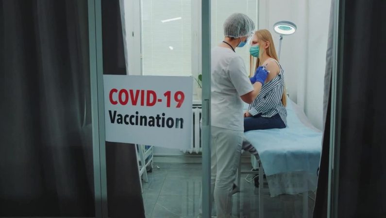 Ue, c’è l’intesa sul certificato covid per i viaggi