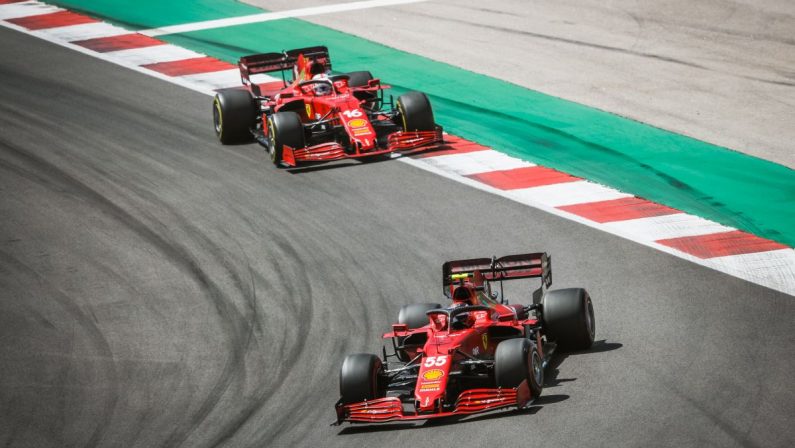 Doppietta Ferrari in Fp2 Monaco, Leclerc precede Sainz