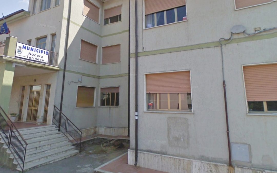 Il Municipio di Nocera Terinese