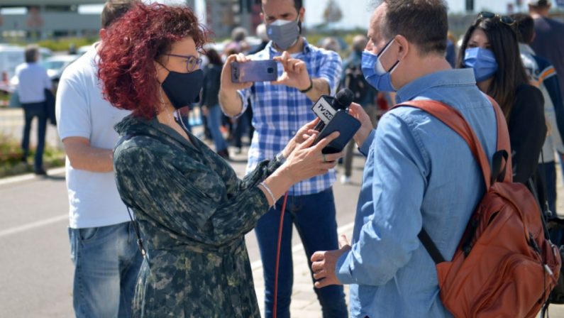 Salerno, associazioni in campo:  «Chiusura La Fabbrica, far luce sulle agevolazioni»
