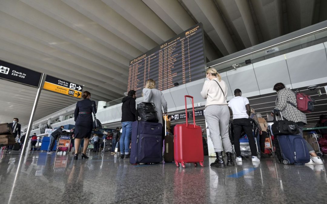 Un italiano su due vuole andare in vacanza, effetto Covid limitato