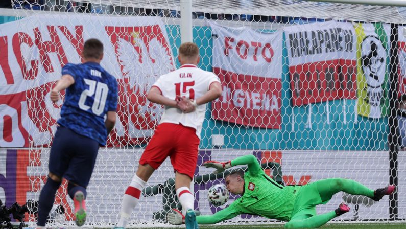 Skriniar-gol, Slovacchia batte Polonia 2-1