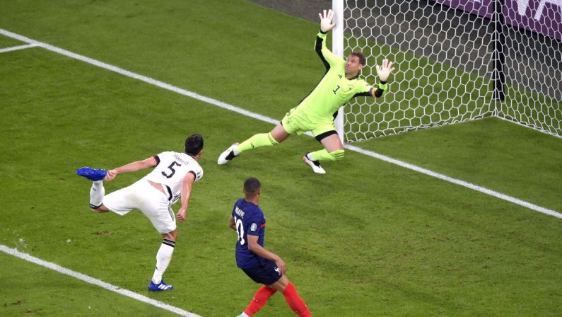 Francia-Germania 1-0, decisivo l’autogol di Hummels