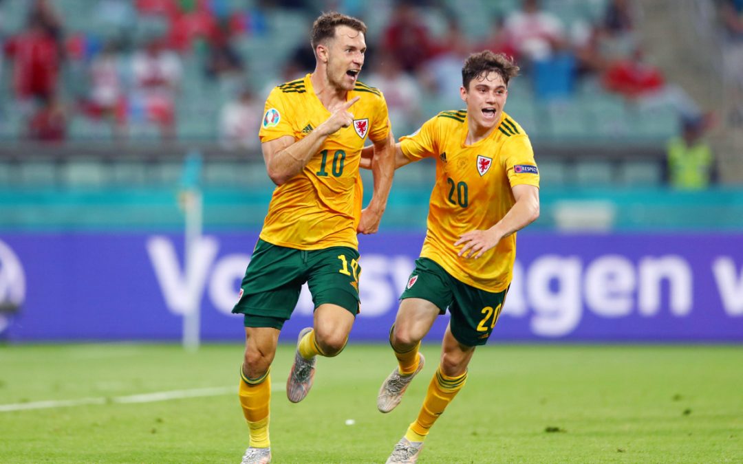 Ramsey e Roberts, Galles batte Turchia 2-0