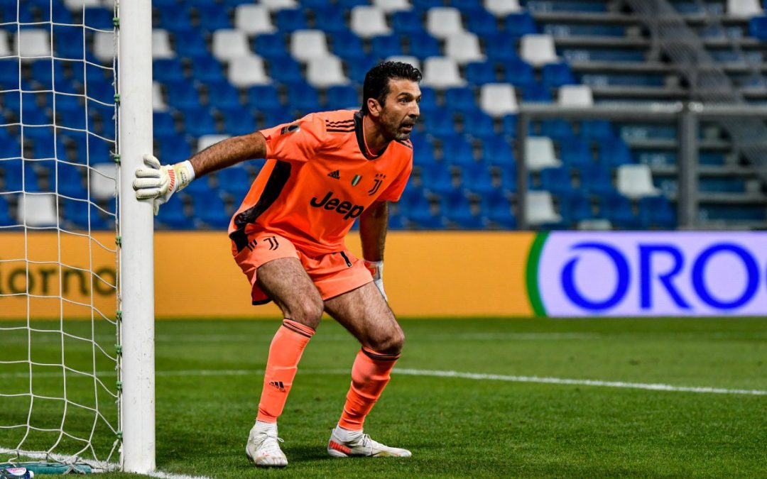 Calciomercato, ufficiale il ritorno di Buffon al Parma