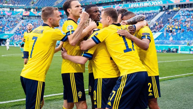 La Svezia elimina la Polonia e chiude in testa