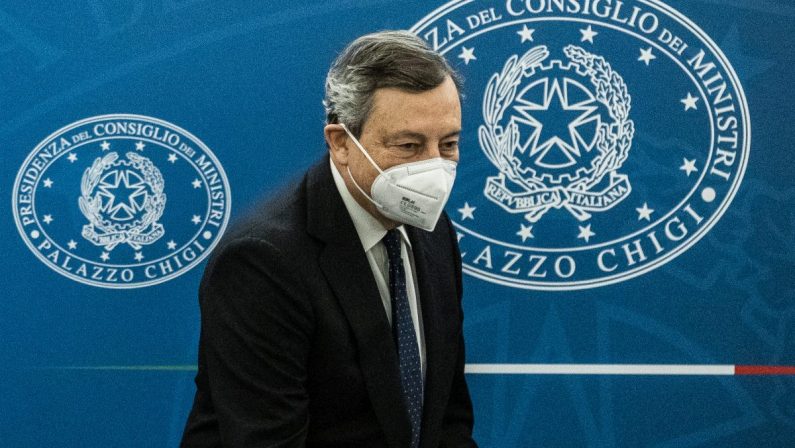 Draghi “Non siamo ancora fuori dalla pandemia”