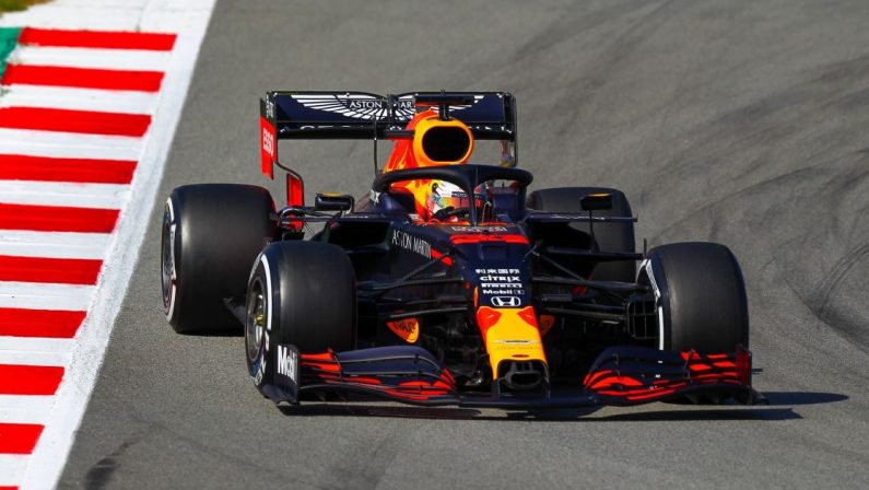 Formula 1 2021, Verstappen in pole al GP di Stiria, Leclerc 7°, fuori dai 10 Sainz