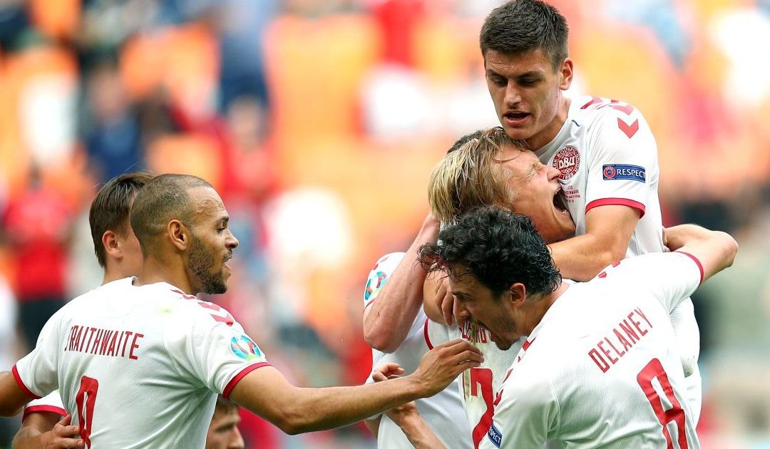 Euro 2020, la Danimarca batte 4-0 il Galles e vola ai quarti