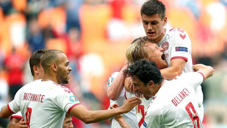 Euro 2020, la Danimarca batte 4-0 il Galles e vola ai quarti 