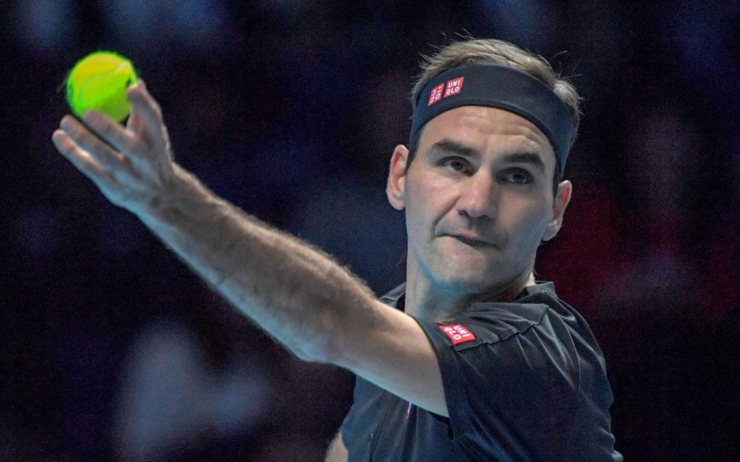 Federer avanza a fatica a Londra, fuori Serena Williams