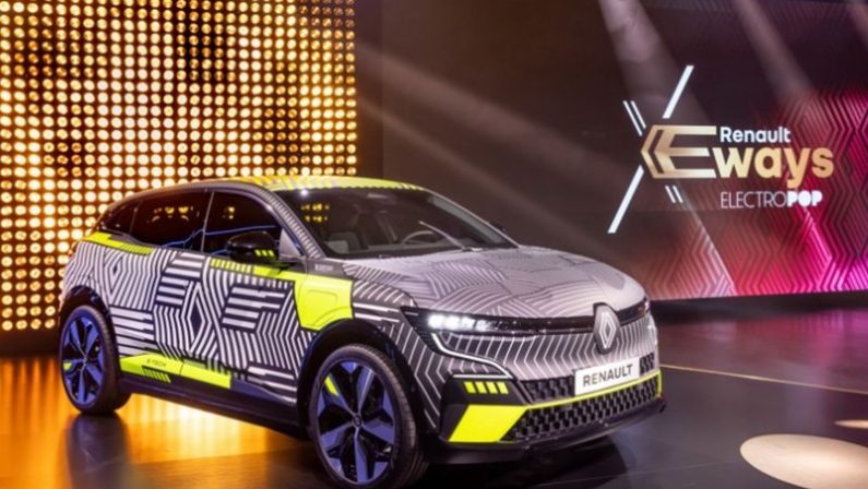 Renault accelera su strategia elettrica per veicoli popolari