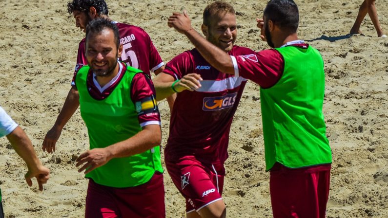 Beach Soccer, si completa l’organico dell’Asd Lamezia in vista del campionato