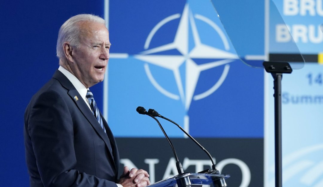 Joe Biden al pirmo giorno del vertice Nato a Bruxelles