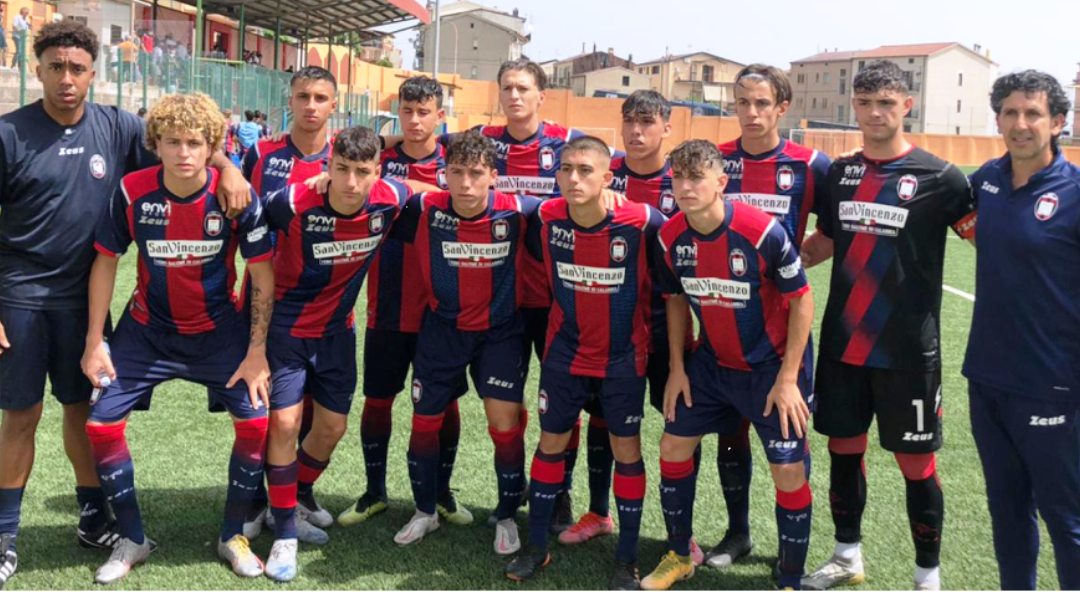 La formazione Under 17 del Crotone