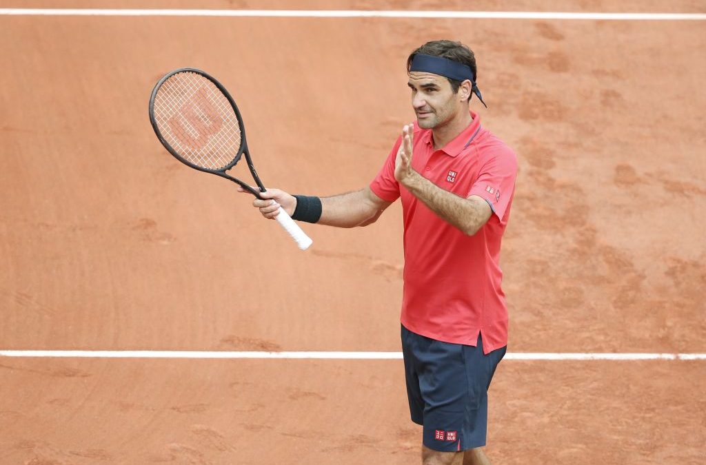 Federer avanza a Parigi, ma è in dubbio per gli ottavi