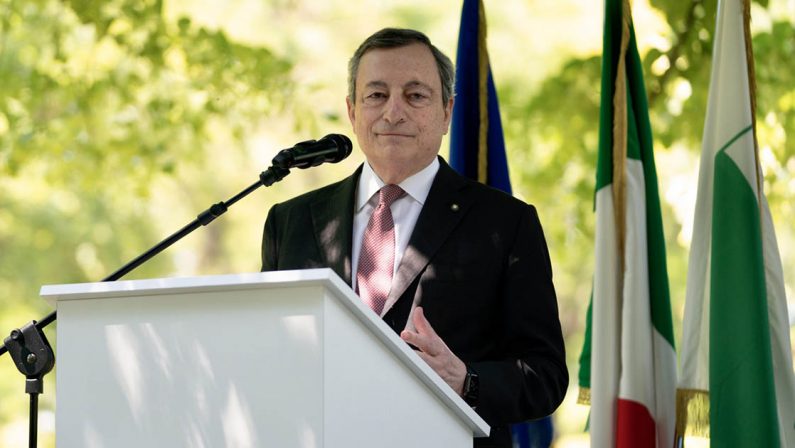 Euro 2020, Draghi: «Alti contagi in Gran Bretagna, mi adopererò per spostare la finale a Roma»