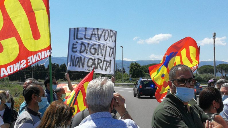 Precariato calabrese, i sindacati: «Una piaga che va risolta»