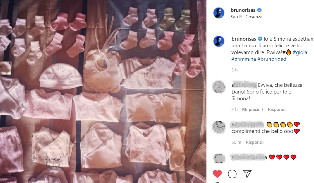 L’annuncio di Brunori Sas: “Io e Simona aspettiamo una bimba”