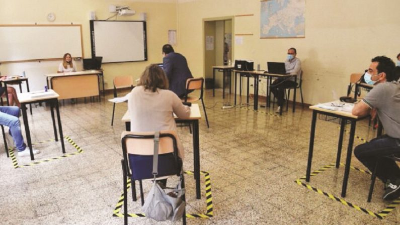 Operatrice scolastica del Vibonese senza Green pass allontanata dalla scuola dai carabinieri