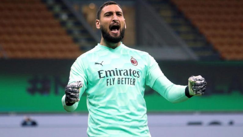 Donnarumma via dal Milan, i social si schierano con la società e Gigio perde 20mila seguaci