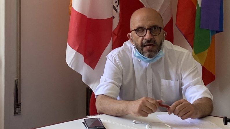 Pd, acque agitate a Cosenza: si dimette il commissario provinciale per improvvisi «impegni personali»