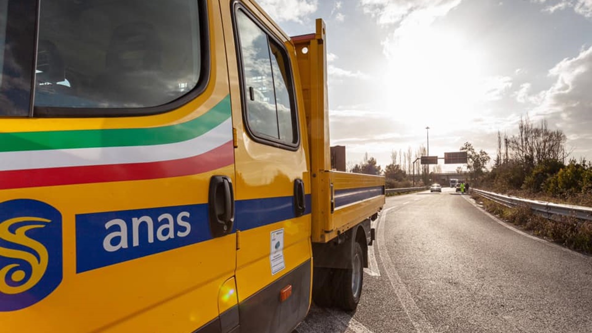 https://www.quotidianodelsud.it/wp-content/uploads/2021/06/mezzo-anas-a2.jpg