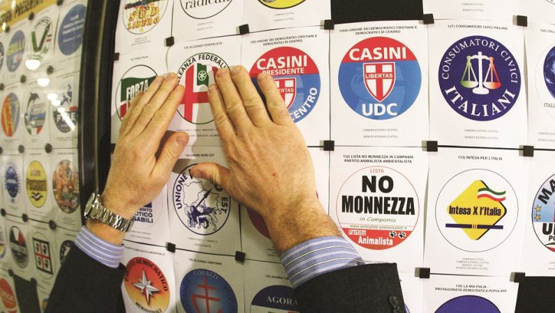 Elezioni, le liste depositate: Forza Italia con Mario Occhiuto, la Lega con Salvini