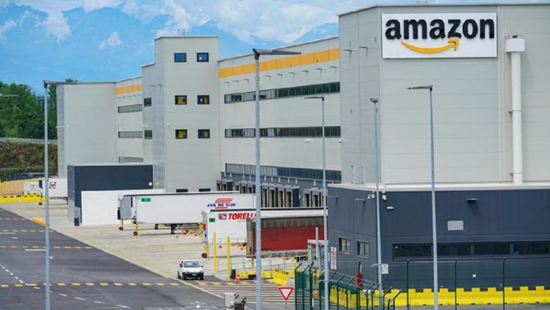 Occhiuto annuncia una collaborazione con Amazon per le imprese calabresi