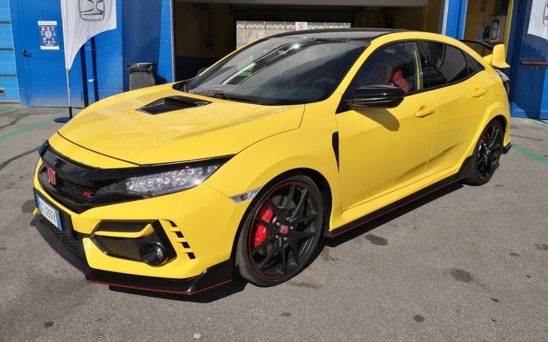 Honda Civic Type R Limited Edition, la pista è il suo regno