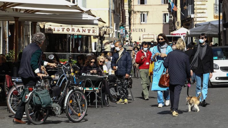 Istat, iniziata la ripresa ma il Covid ha aggravato la povertà