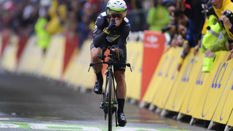 Cavendish vince la tredicesima tappa del Tour de France