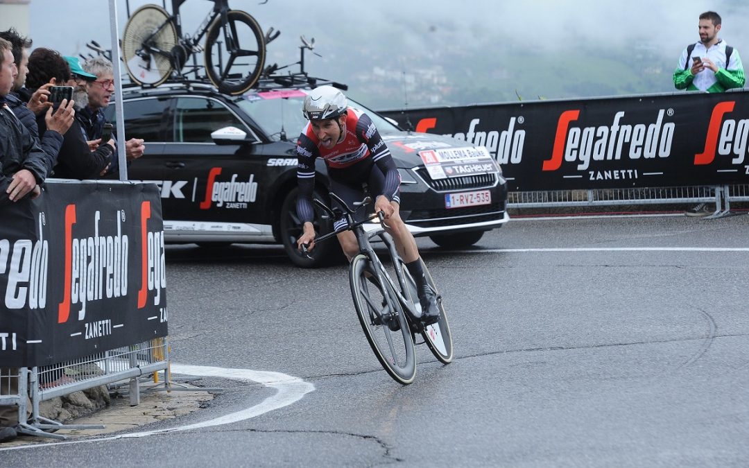 Mollema vince per distacco al Tour, Pogacar resta leader