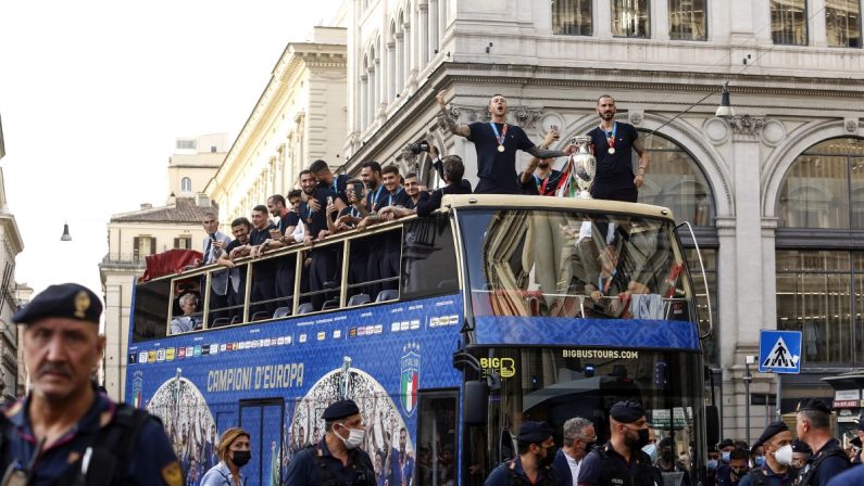 Gravina replica al prefetto “Scelta autobus condivisa con istituzioni”