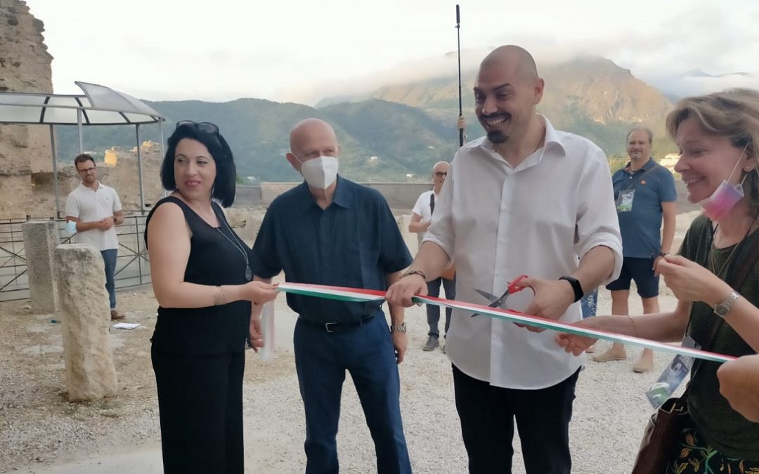 Il taglio del nastro con Porto, Zappala, Bruno, Savaglio