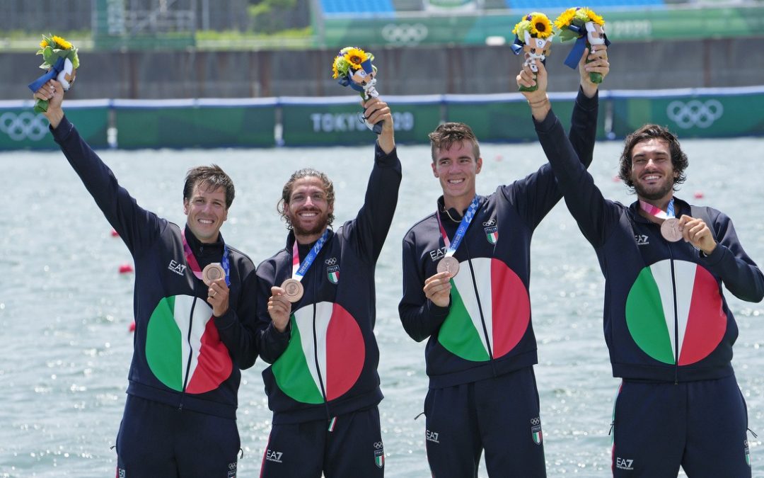 Olimpiadi di Tokyo 2020: canottiere Rosetti positivo al Covid, bronzo per il 4 senza