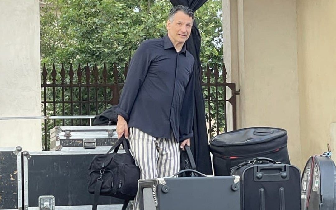 John Patitucci durante le prove del concerto che ha tenuto a Corigliano-Rossano per il Peperoncino Jazz Festival