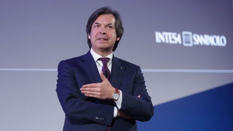 Per Intesa Sanpaolo conti in crescita, nuovo piano quadriennale