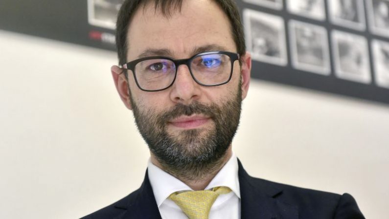 M5s, Patuanelli “Doveroso vi siano volti nuovi”