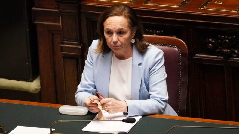 Attentati a Foggia, la ministra Lamorgese presiede il Comitato per la sicurezza