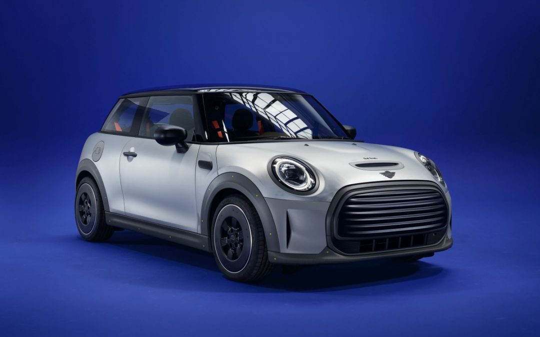 Mini Strip, design sostenibile con il tocco di Paul Smith