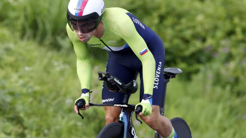 Roglic vola a cronometro ed è subito leader della Vuelta