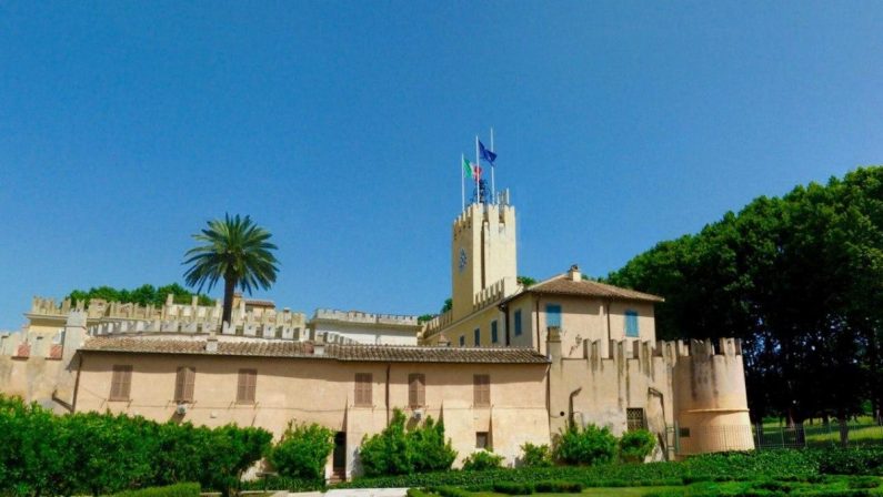 Attentato incendiario alla tenuta presidenziale di Castelporziano