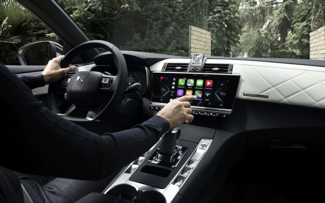 DS 7 Crossback E-Tense 4×4, controllo totale con quadro strumenti