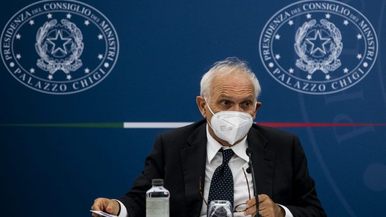 Scuola, Bianchi “Pronti al rientro, norma sul green pass è chiara”