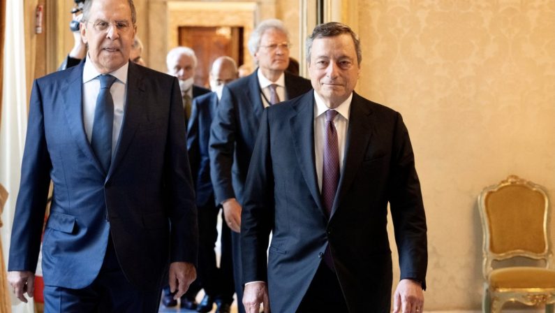 Draghi incontra Lavrov, Afghanistan e Libia tra i temi sul tavolo