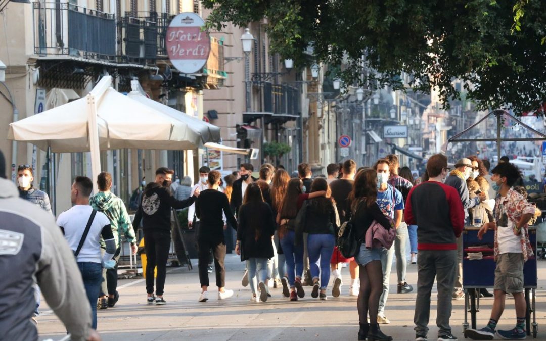 Covid, dal 30 agosto la Sicilia in zona gialla